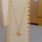 collier pendentif papillon