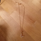 collier pendentif papillon