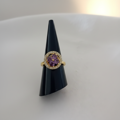 Bague anti-stress violette présentoir améliorée