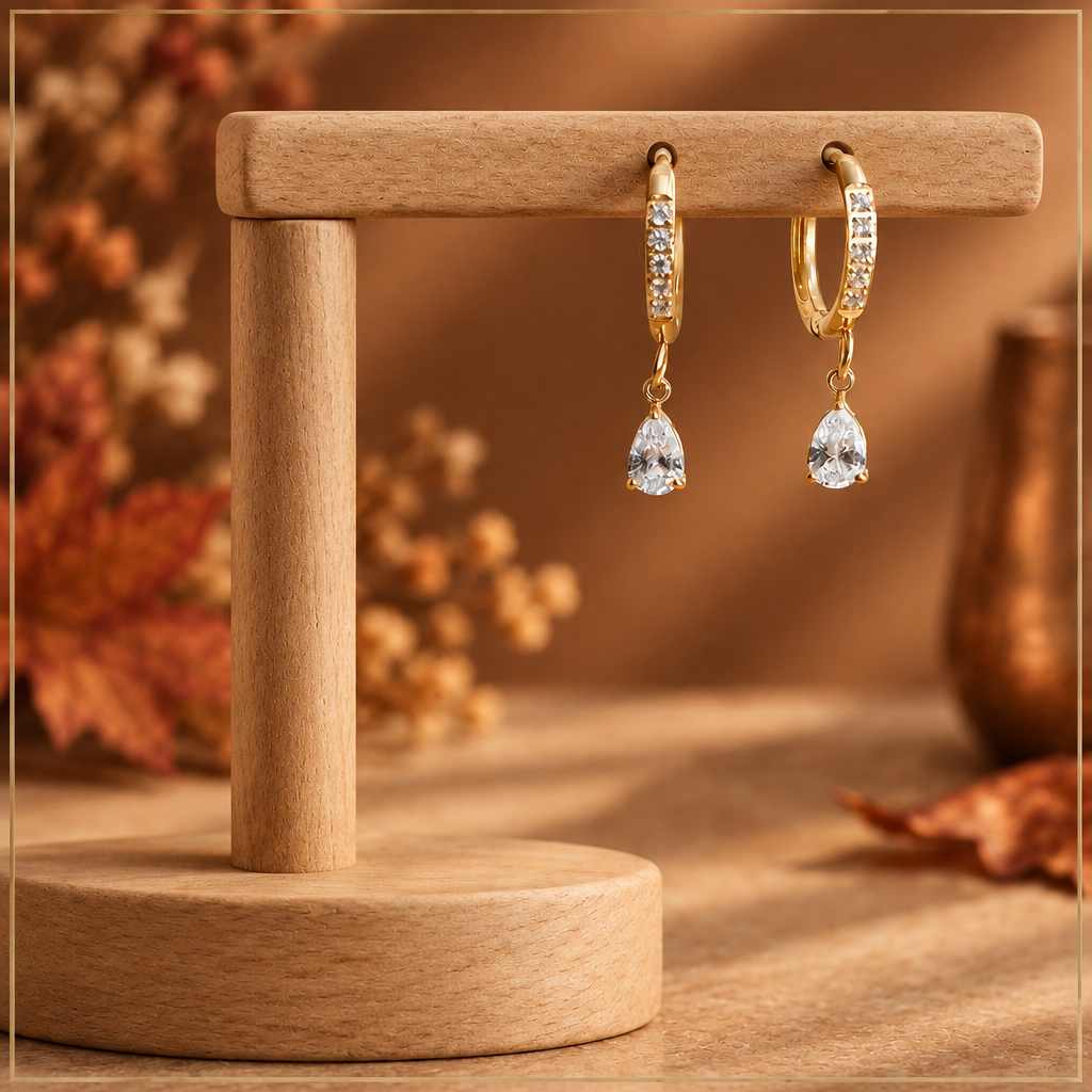 Bijoux sur un support aux couleurs d’automne