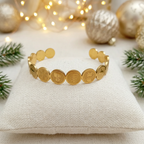 Bracelet dans un décor festif élégant