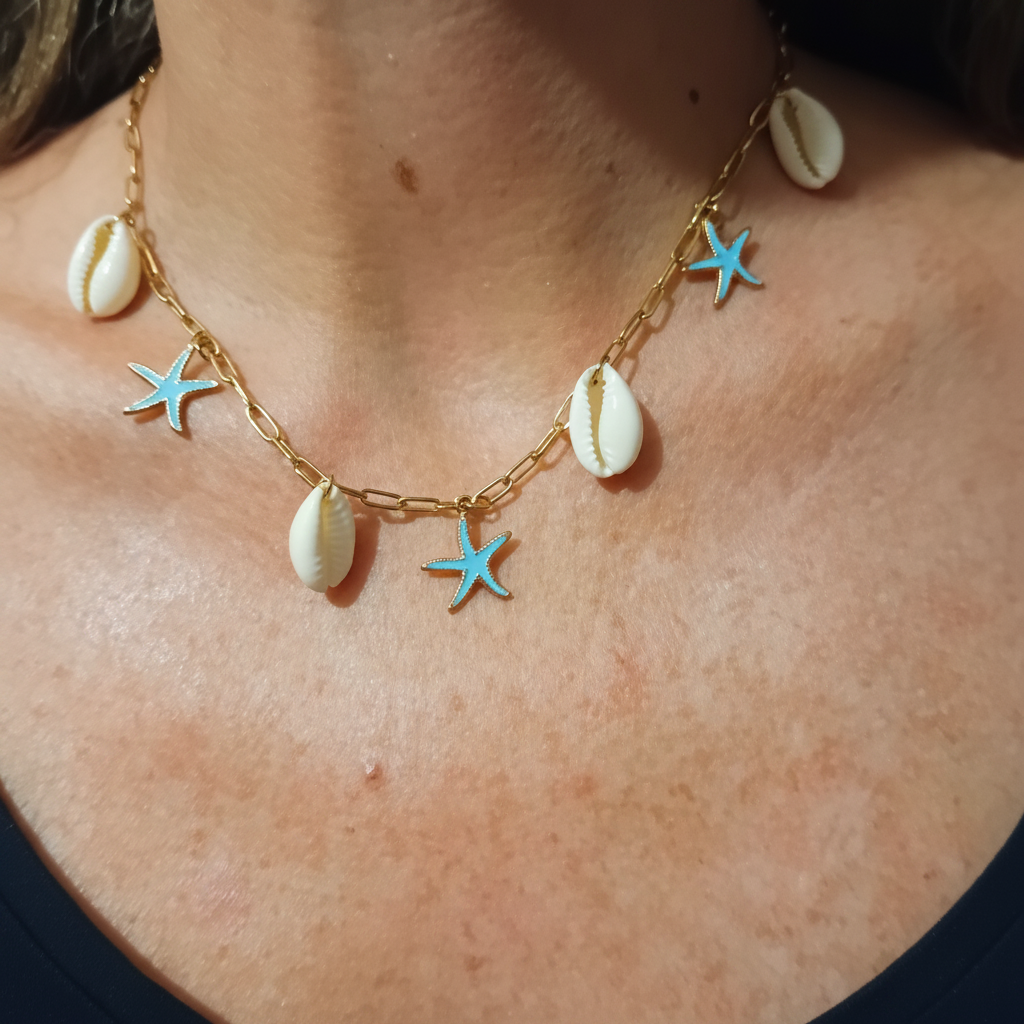 Collier coquillages étoiles de mer - photo améliorée
