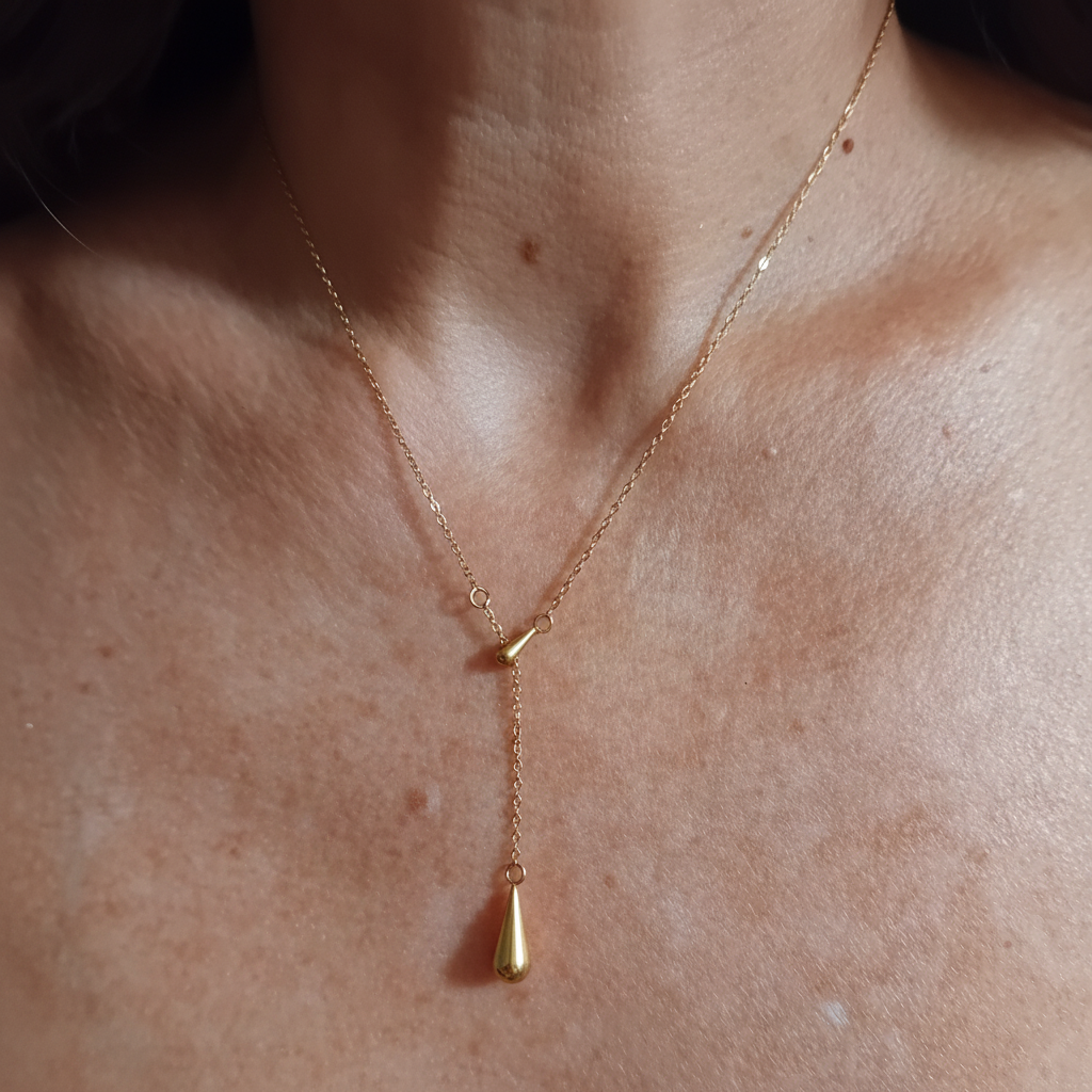 Collier Lariat - peau hâlée