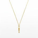 Collier Poisson Doré - fond blanc