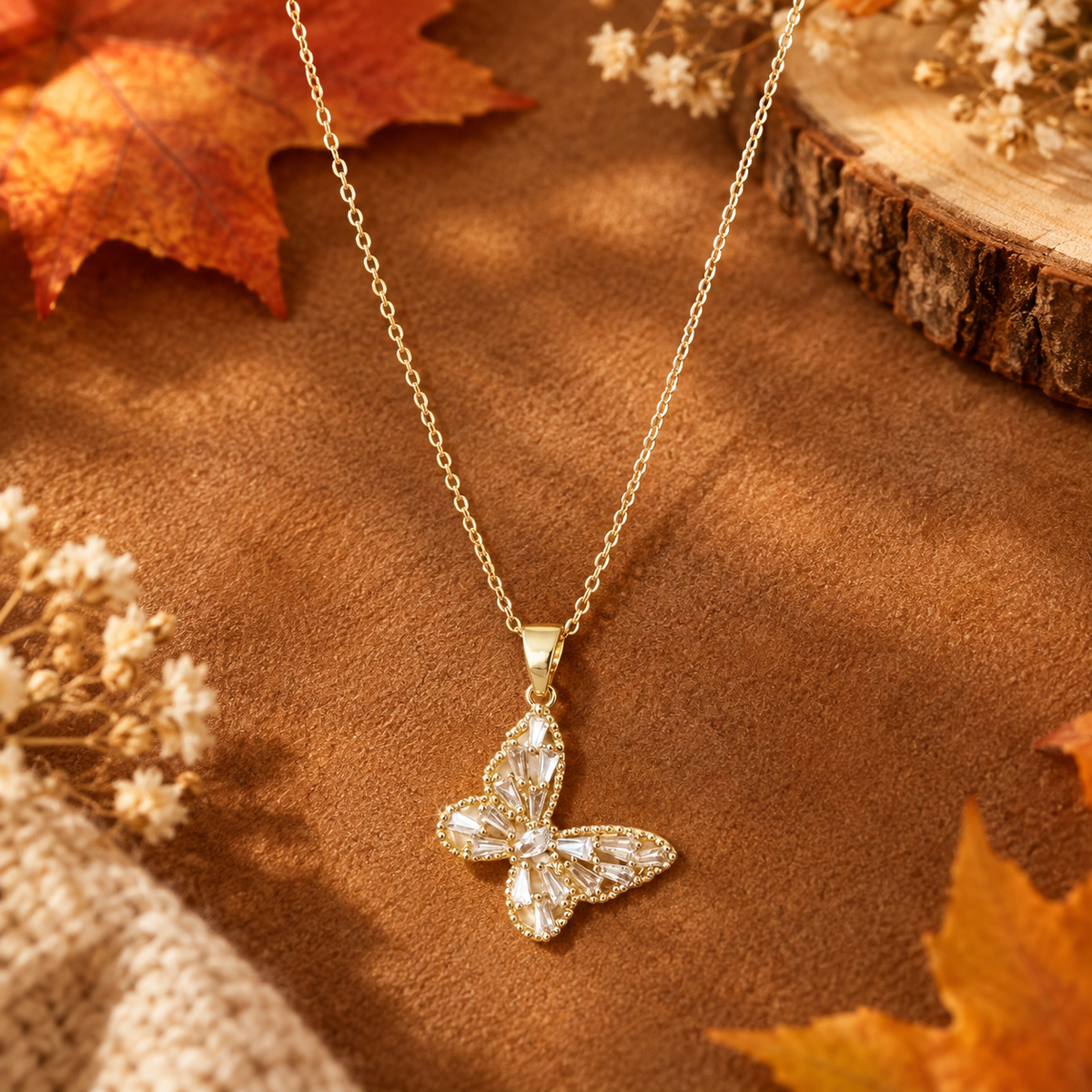 collier pendentif papillon